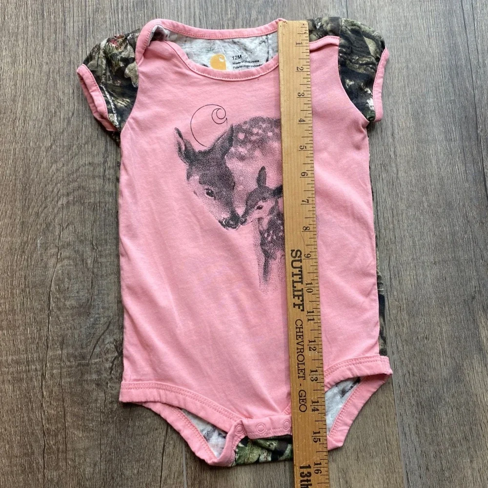 Carhartt Baby Girls Pink Mossy Oak Camo Fawn‎ Graphic Bodysuit 12M Short Sleeve